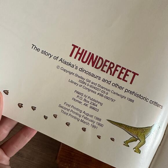 Vintage 1991 Thunderfeet Alaska's Dinosaurs & Other Prehistoric Critters Book - Picture 3 of 12